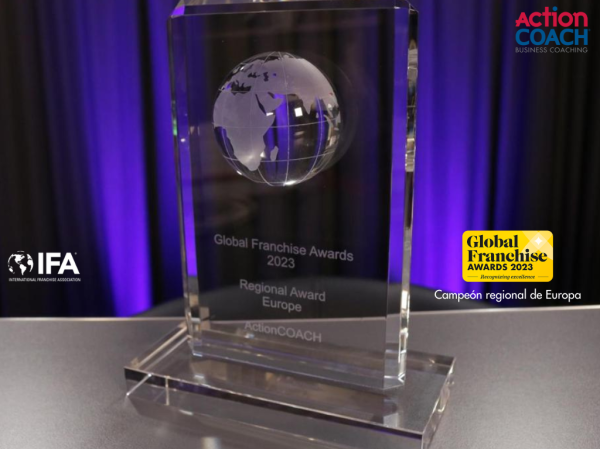 La franquicia ActionCOACH recibe el premio regional en los Global Franchise Awards
