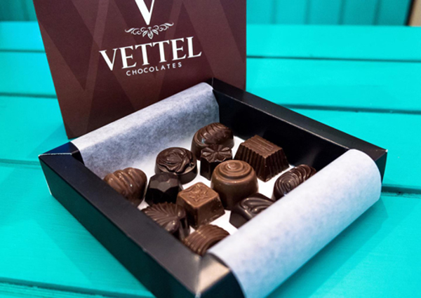 Chocolaterías Vettel, franquicia creada por la fábrica más importante del país.