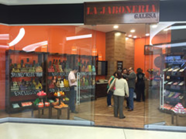 La Jabonería Galesa sigue creciendo con una nueva franquicia en Bogotá
